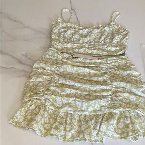 Lush Floral Mini Skirt in Green and White